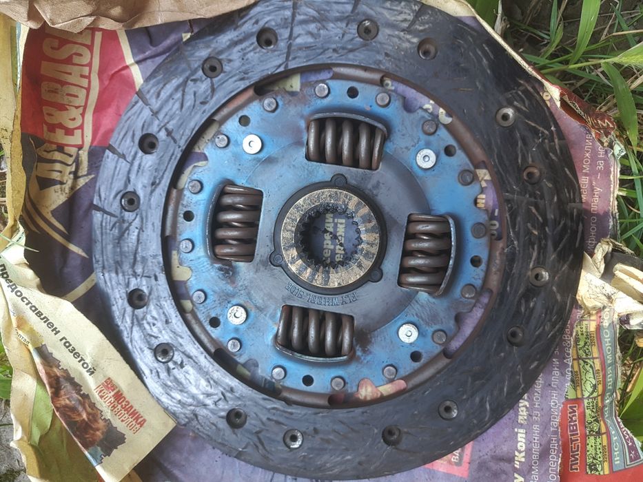 Корзина сцепления Valeo PHC Korea ВАЗ 08,09,99+диск+подшипник.