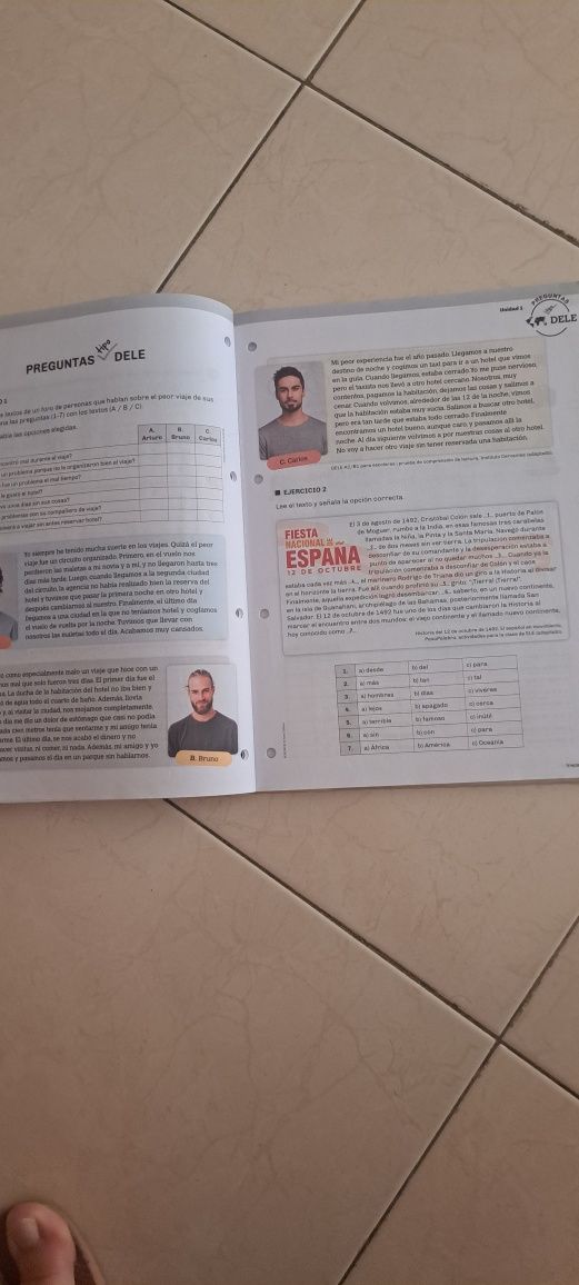 Caderno de atividades de espanhol ¡A bordo! 9 ano Novo