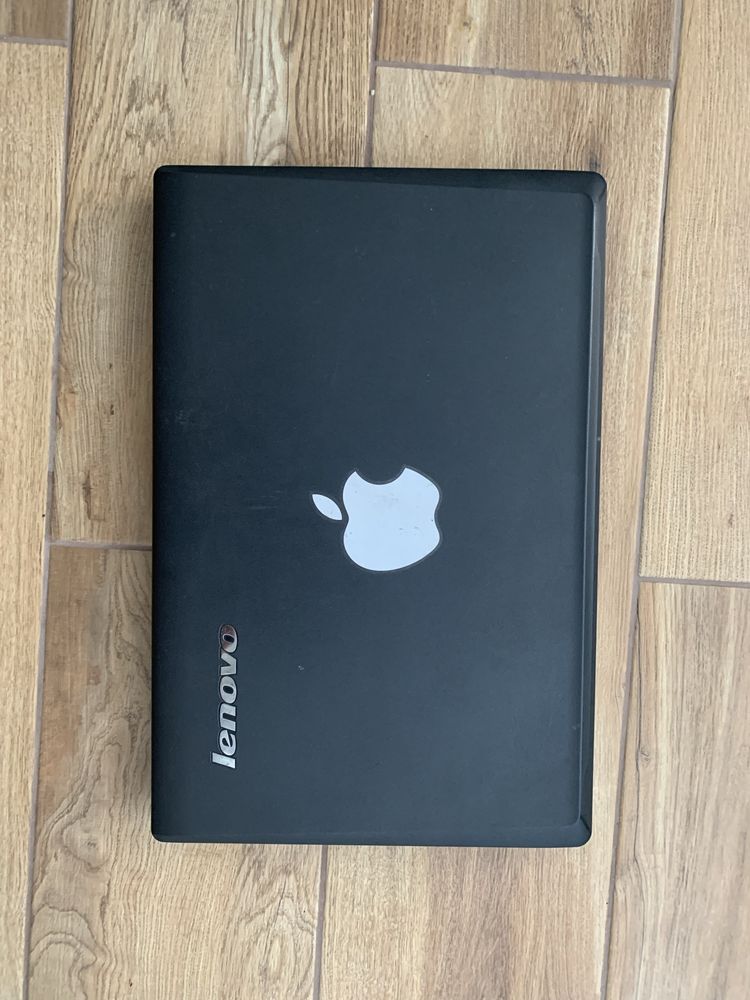 Lenovo g 565 екран 15.6/ddr3 8gb/120 ssd/150hdd/ati Mobility Radeon.