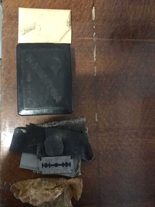 Продам старовинну велоаптечку.