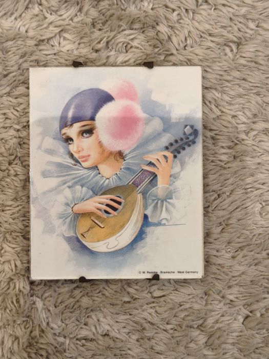 Pequenas fotos de arte Pierrot ,Mira Fujita