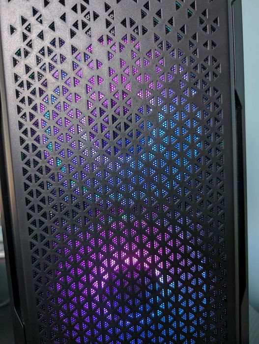 Komputer |i7 8700 | GTX1070Ti