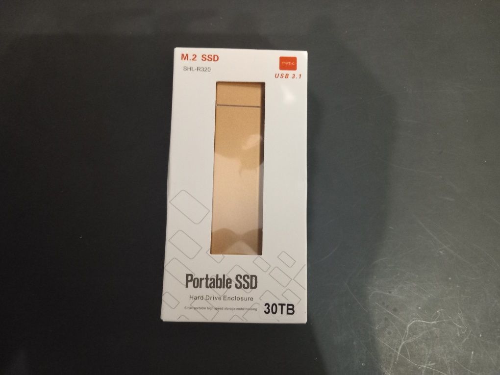 30TB! -Dysk twardy zewnętrzny SSD / USB 3.1 / Złoty