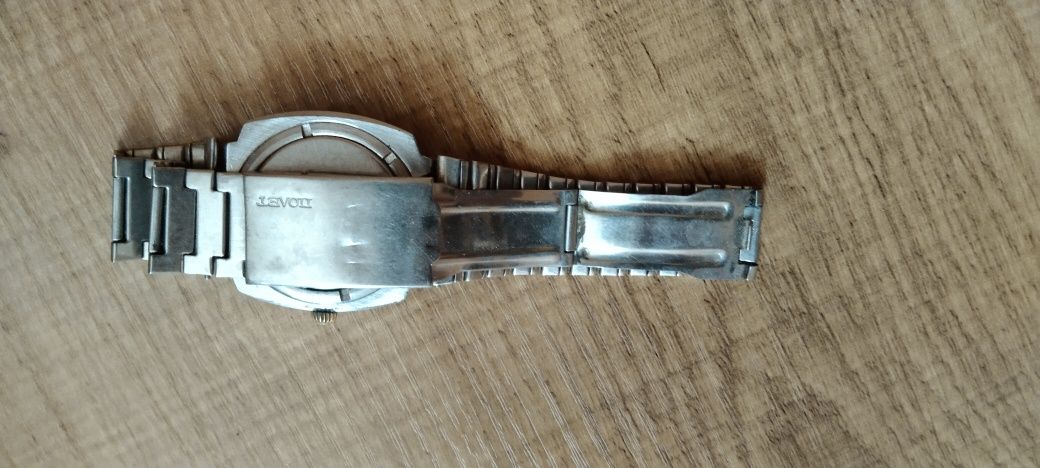 Zegarek marki poliot