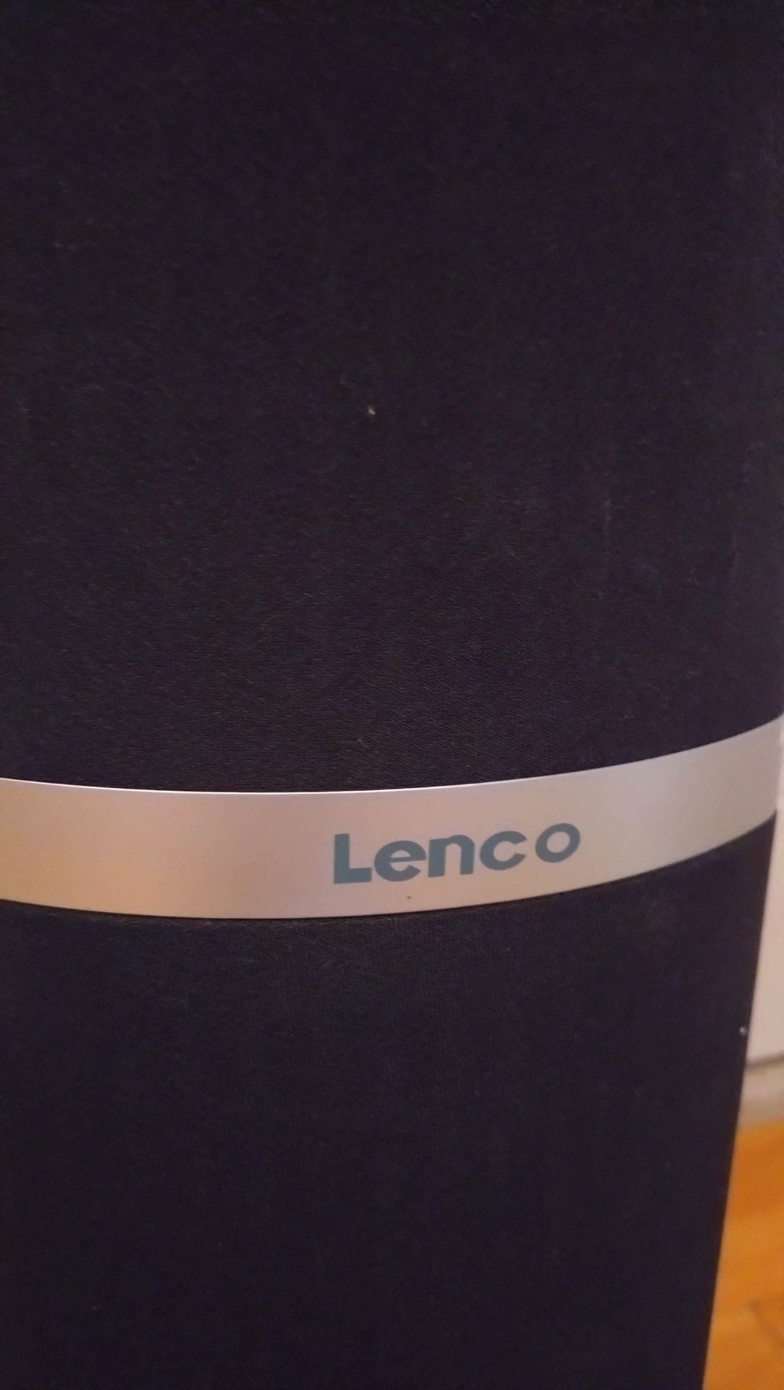 Lenco iPod Tower