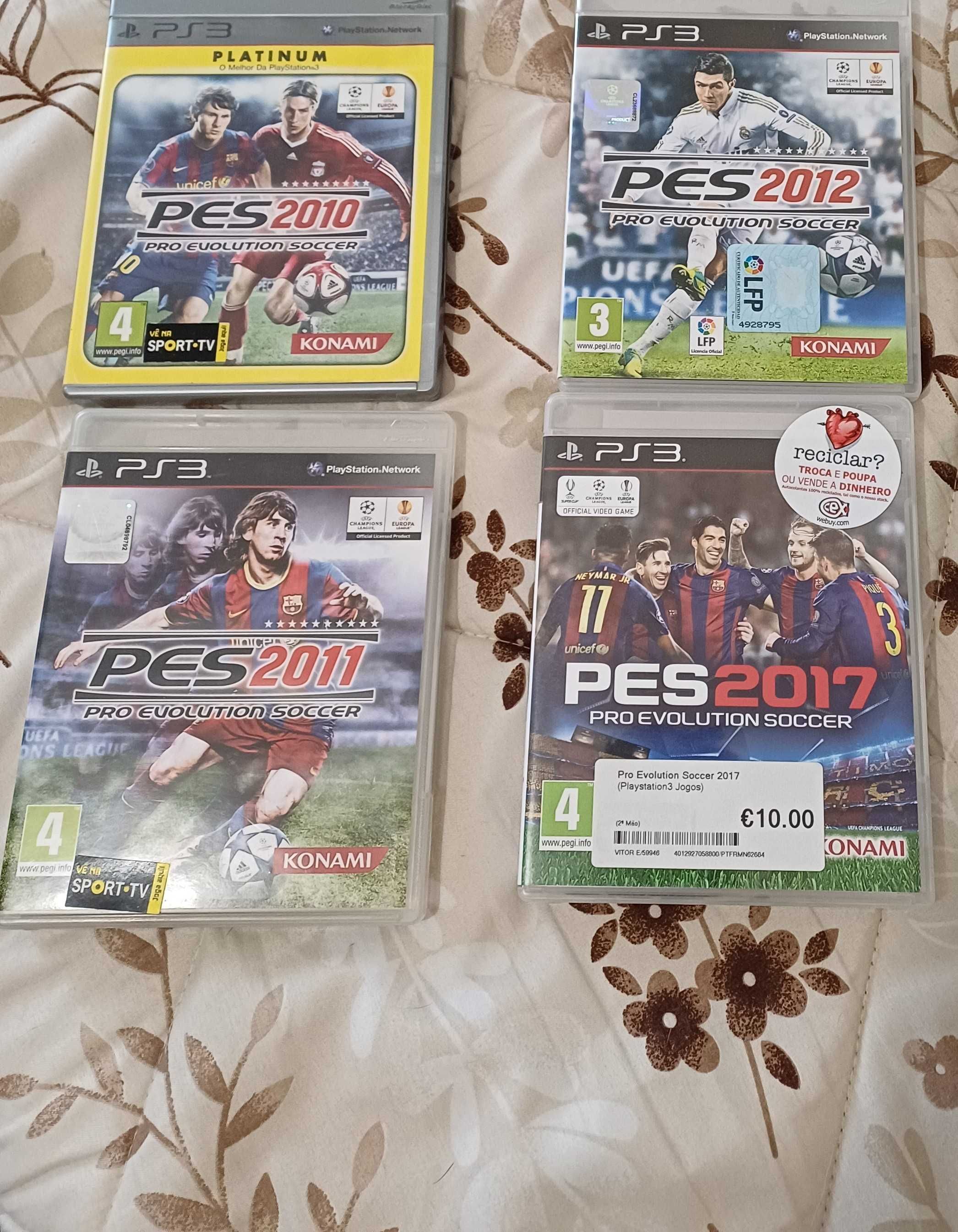 Playstation 3 + 2 comandos+4 jogos
