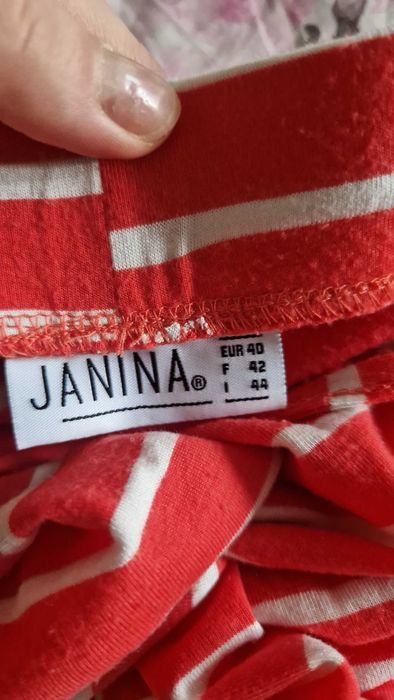 Spódnica w pasy z gumą w pasie z wiskozą L 40