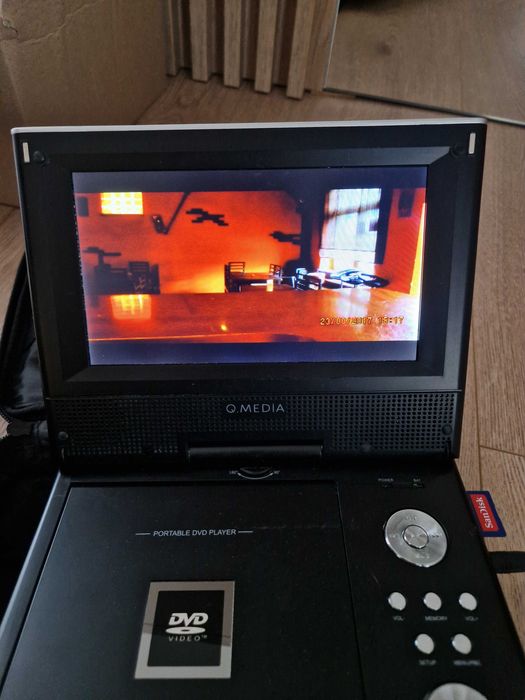 Przenośny odtwarzacz DVD Q-Media QPD-708