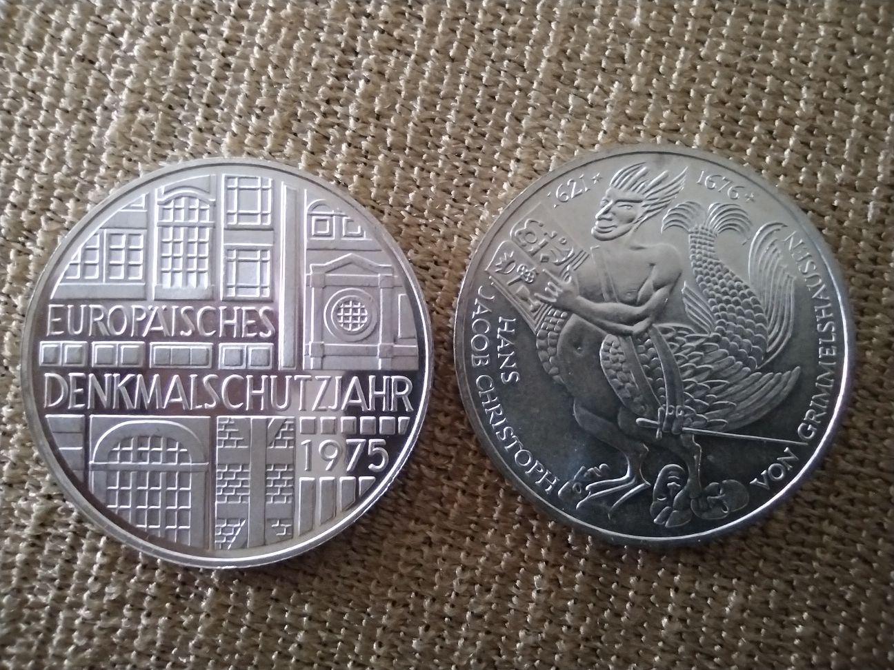 Srebrne monety o nominale 5 marek niemieckich