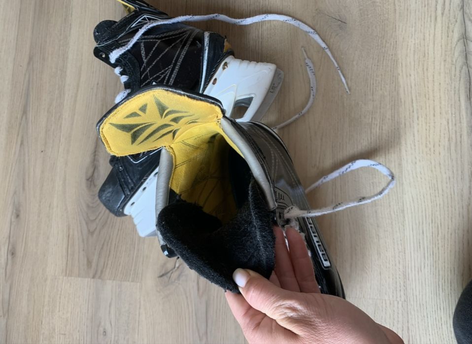Ковзани Bauer Supreme 1S PRO