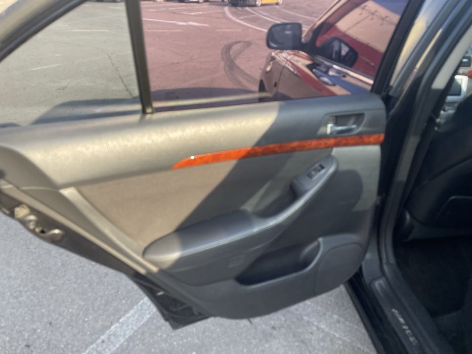 Продам Toyota Avensis