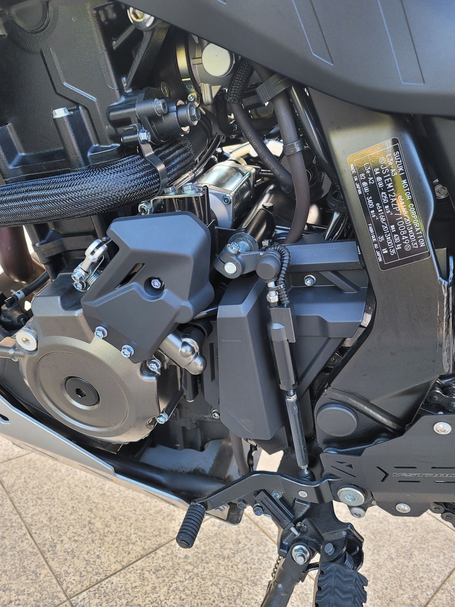 Suzuki V Strom 800DE