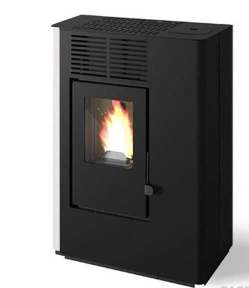 Piecyk na pellet Nella 9 kW z dystrybucją DGP + pilot