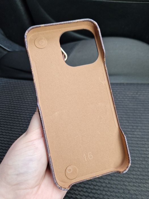 Чехол LV для iPhone 16 Pro Max ,чохол , на айфон