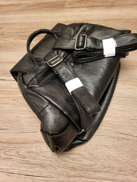 Plecak damski wielokomorowy