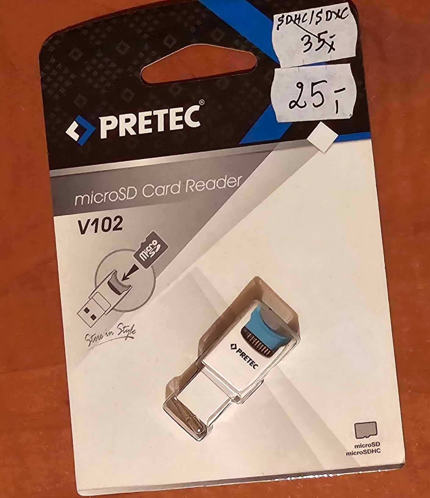 Czytnik kart microSD na USB firmy Pretec