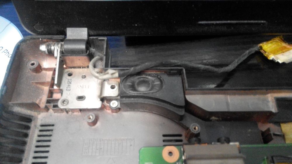 Петли Asus K54L
