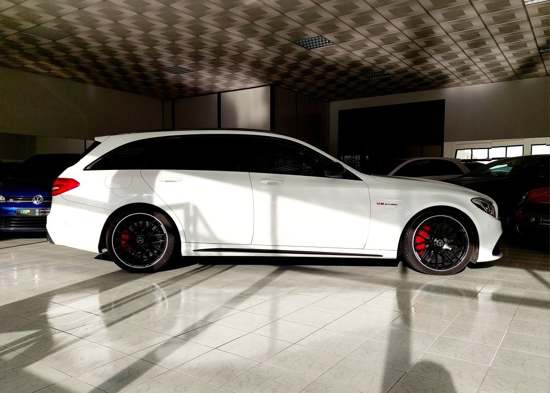 Mercedes-Benz C63 S AMG 510cv Carbon-Ceramic Packet