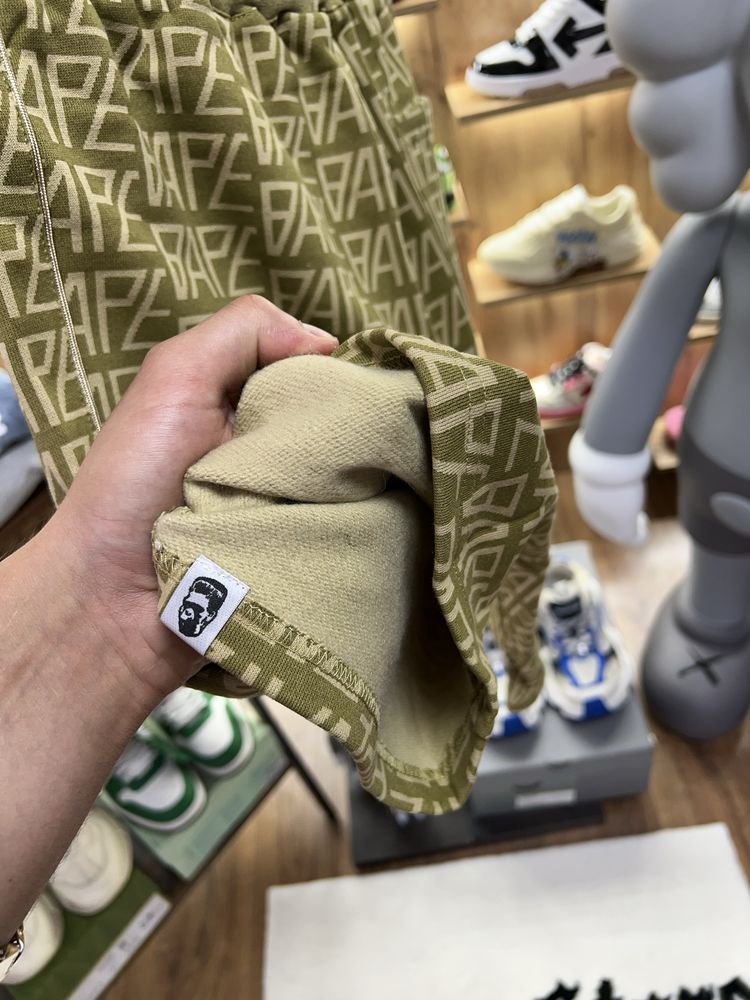 Шорти Bape A Bathing Ape Logo Monogram