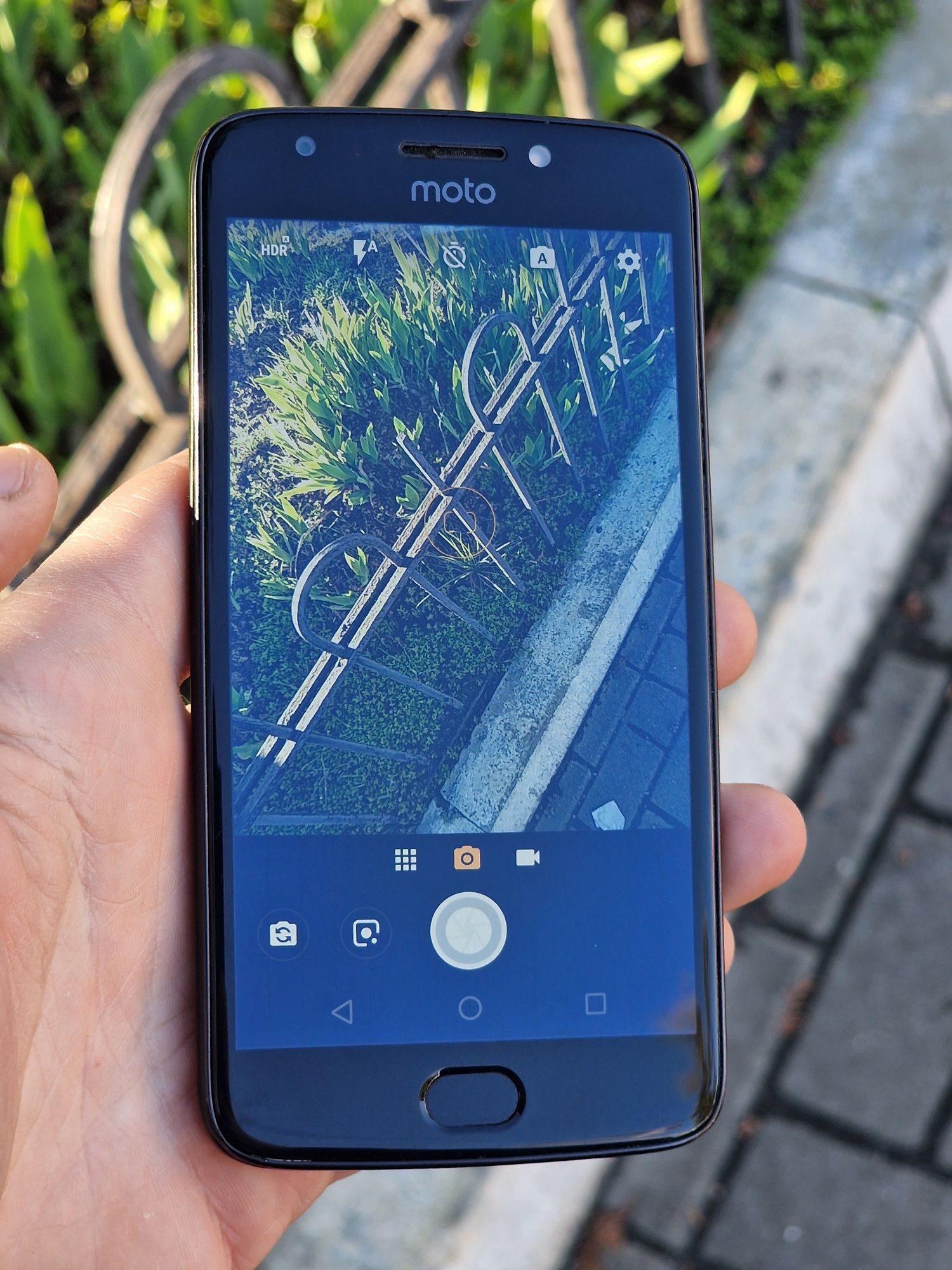 Motorola E4 (  2/16Gb ) 4G LTE