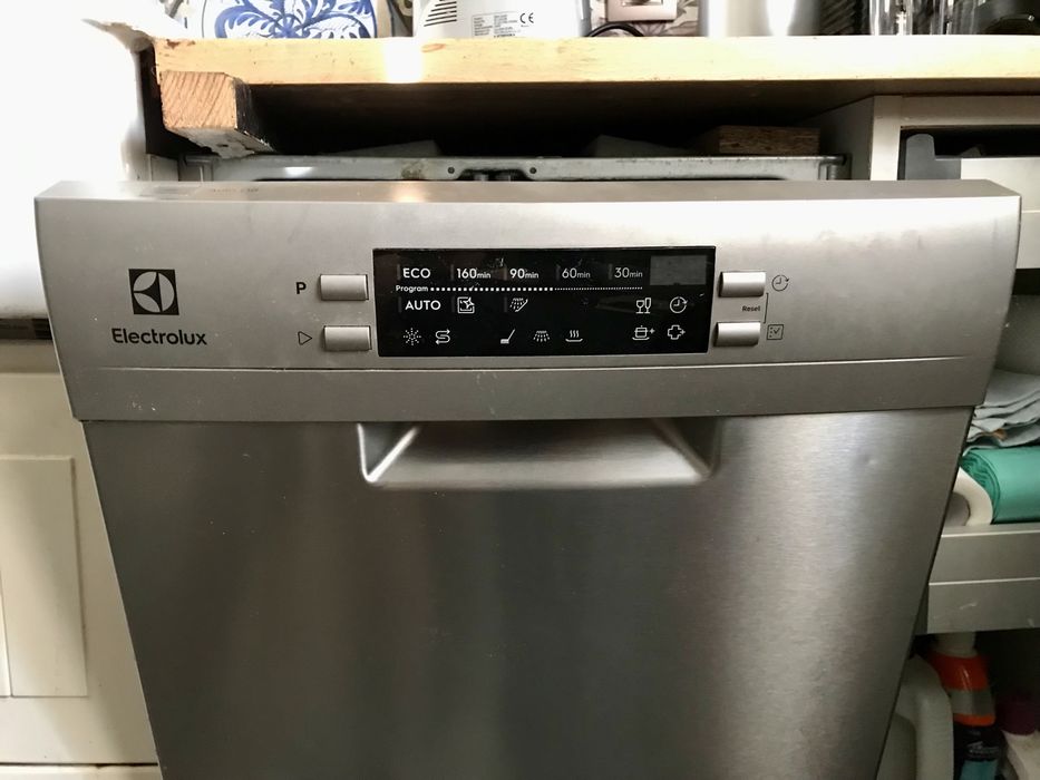 Zmywarka Electrolux ESM63300SX