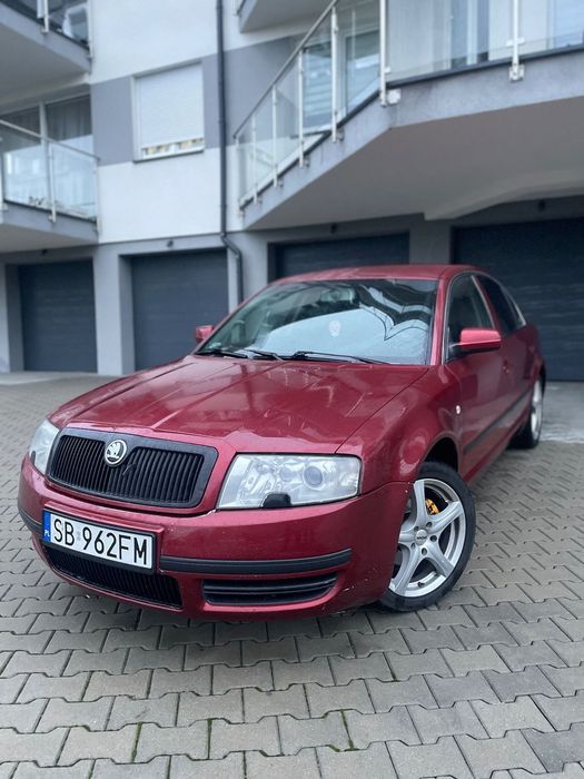 Skoda Superb Skoda Superb 1.9 TDI 130 KM – niezawodna i komfortowa limuzyna