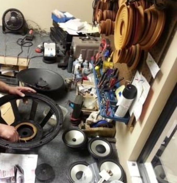 Ремонт динамиков. Перемотка. Ремонт динаміків любих фірм та розмірів.