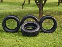 Opony zimowe kolcowane Nokian Hakkapeliitta 9 245/45R18 Jak Nowe!