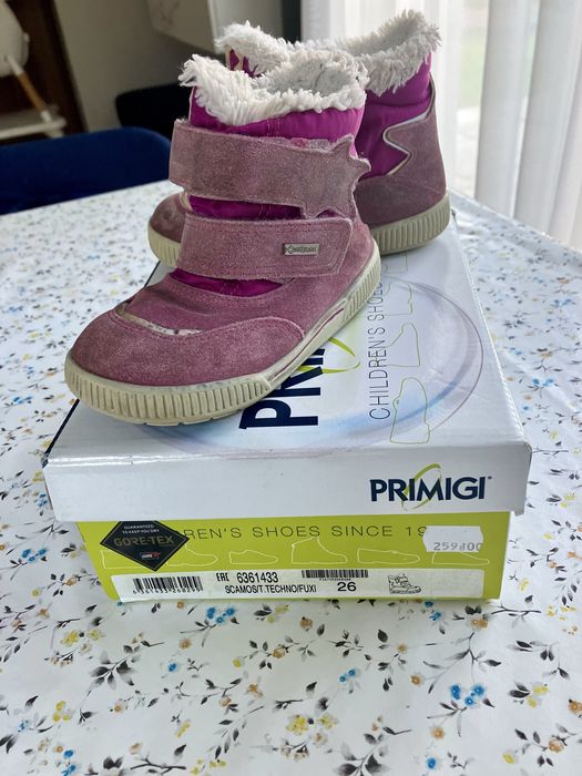 Zimowe buty firmy Primigi, rozmiar 26.