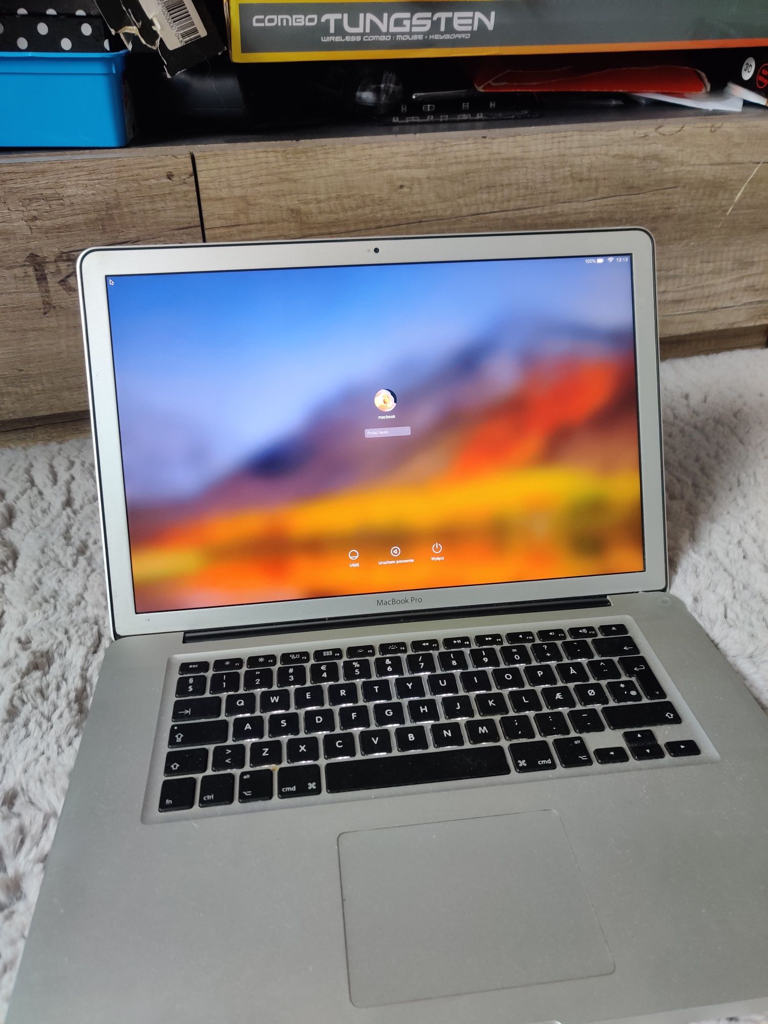 Apple MacBook pro 15 a1286 i7 8gb ram 256gb SSD w bardzo ładnym stanie