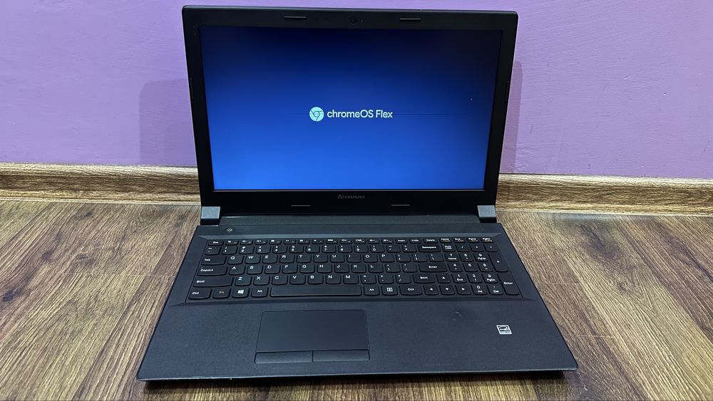 Ноутбук Lenovo B50-45 15.6 HD AMD Dual-Core E1 RAM 8 GB/ SSD 256 GB