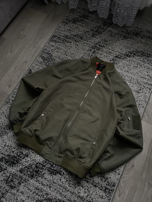 Бомбер-куртка type Alpha Industries MA-1