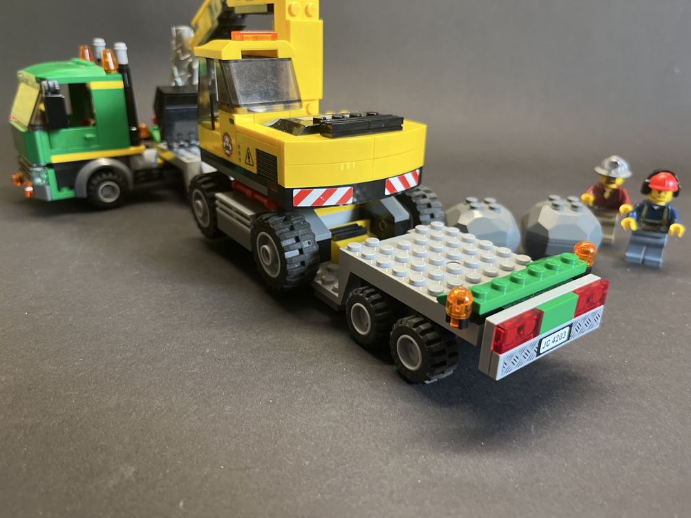 Lego City 4203 Koparka z transporterem