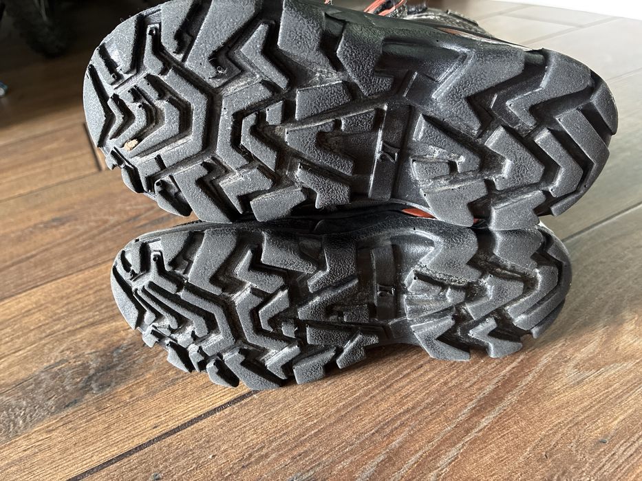 Buty zimowe Bartek 27 w świetnym stanie