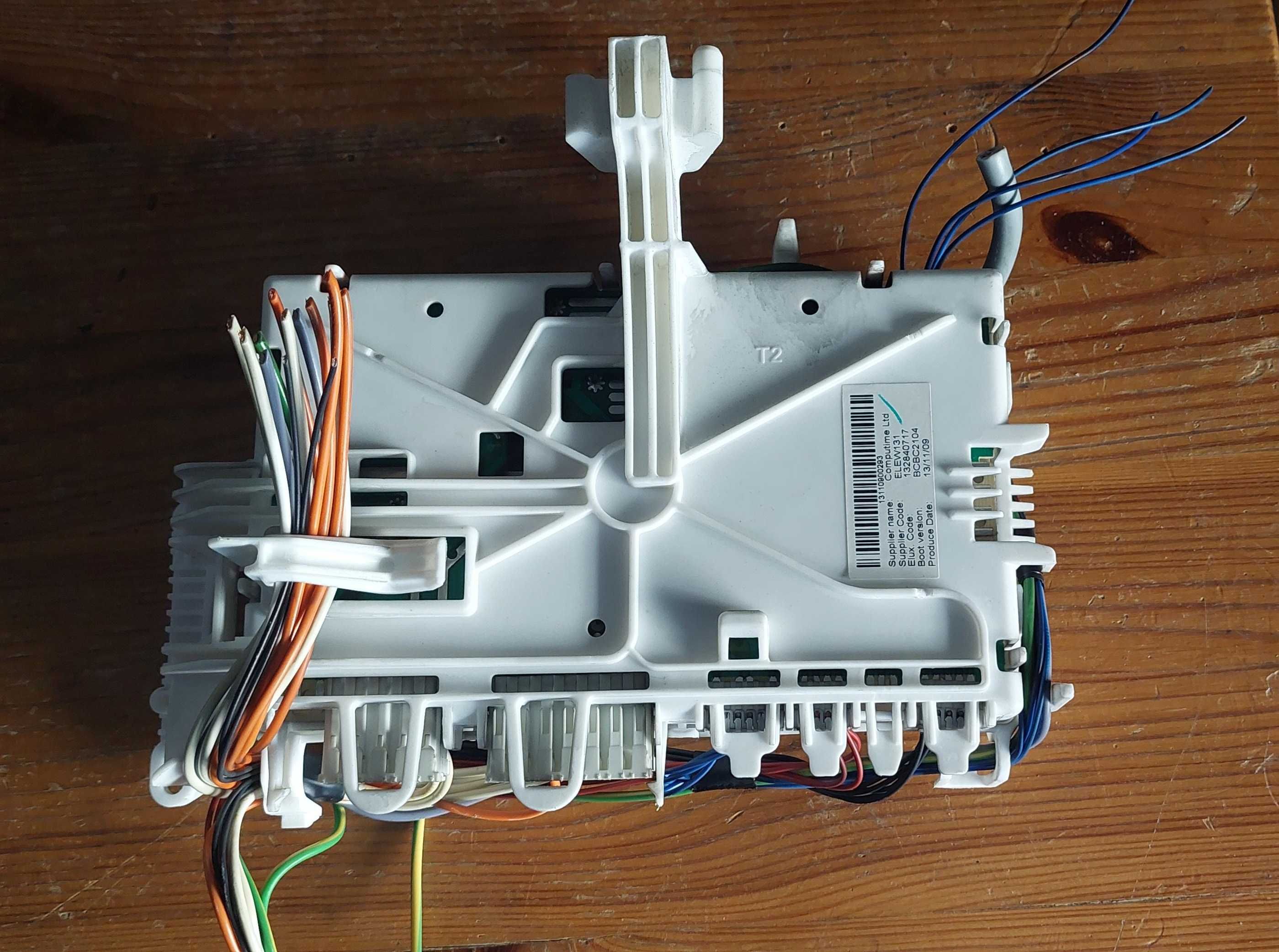 Moduł sterujący do pralki Electrolux EWP1064TEW