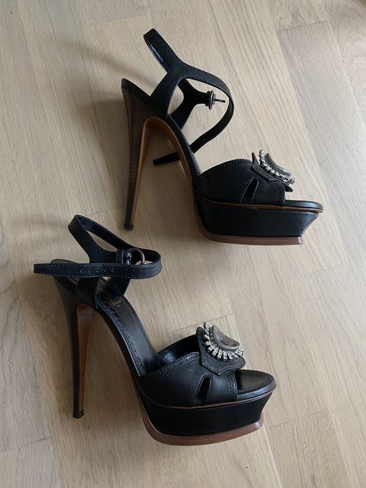 Босоніжки YSL