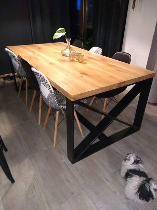 Stół do jadalni typu LOFT