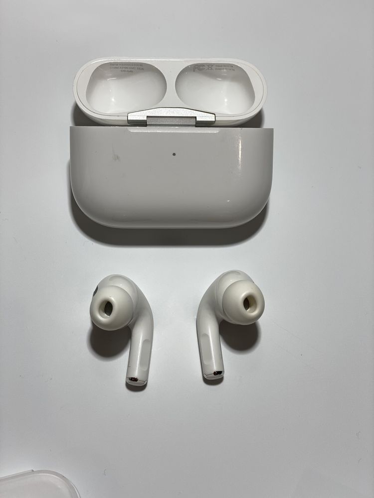 AirPods Pro 1-го покоління