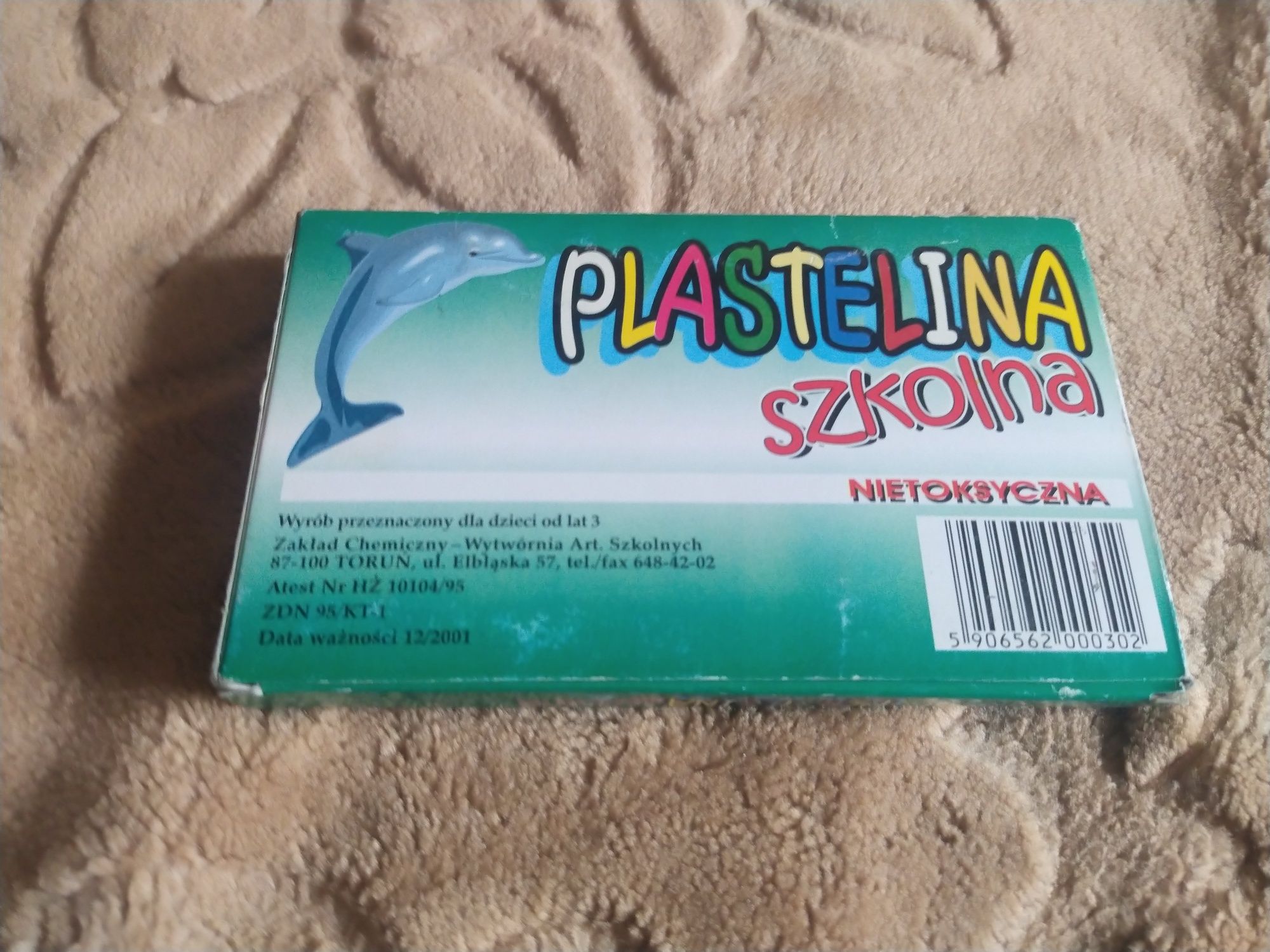 Plastelina szkolna 'z delfinem' UNIKAT