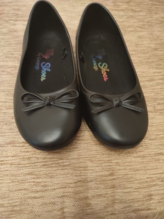 Туфельки- балетки на девочку фирмы George   36-37