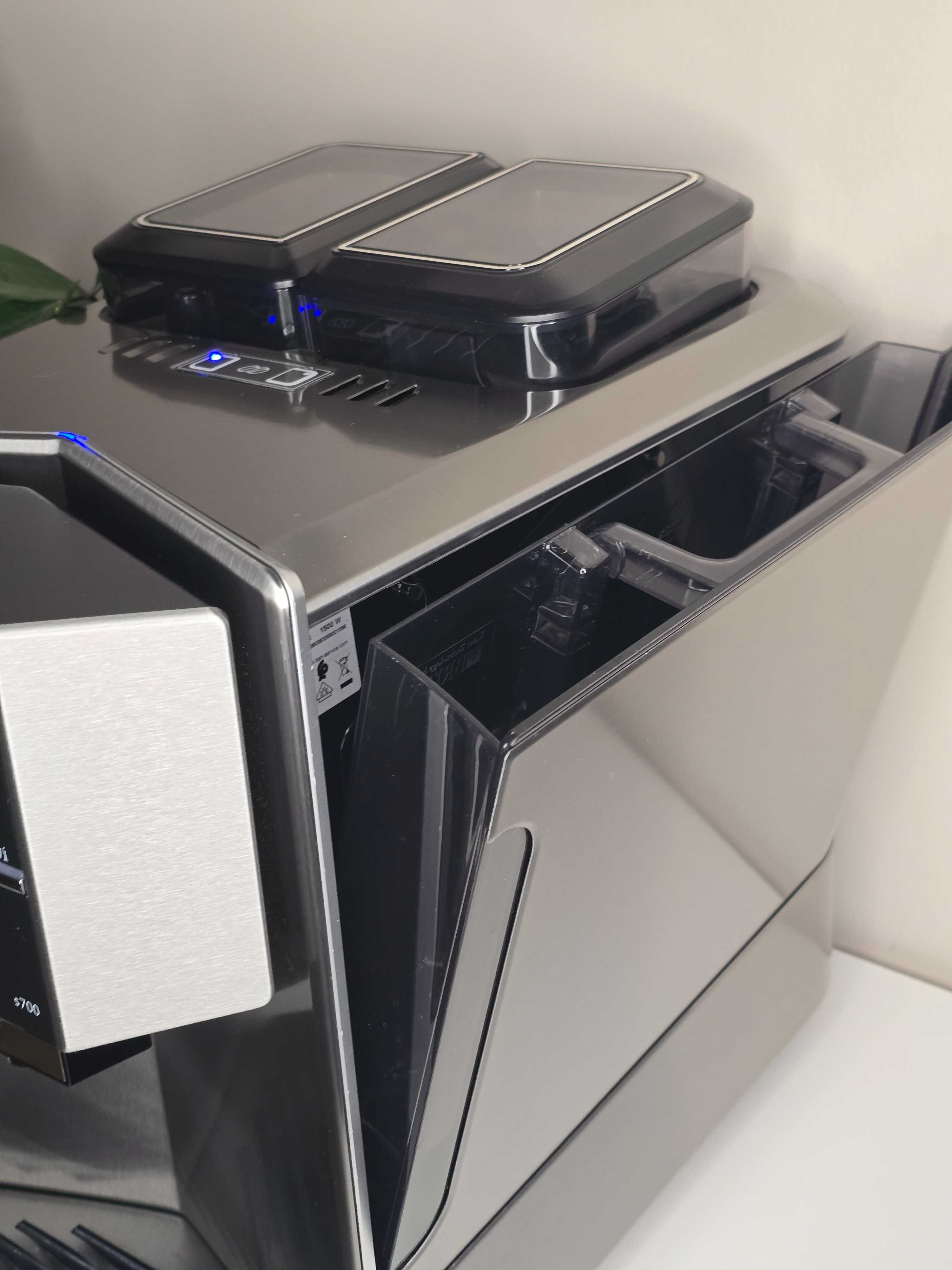 Ekspres Siemens EQ9 plus connect S700 dwa młynki, aplikacja, top model