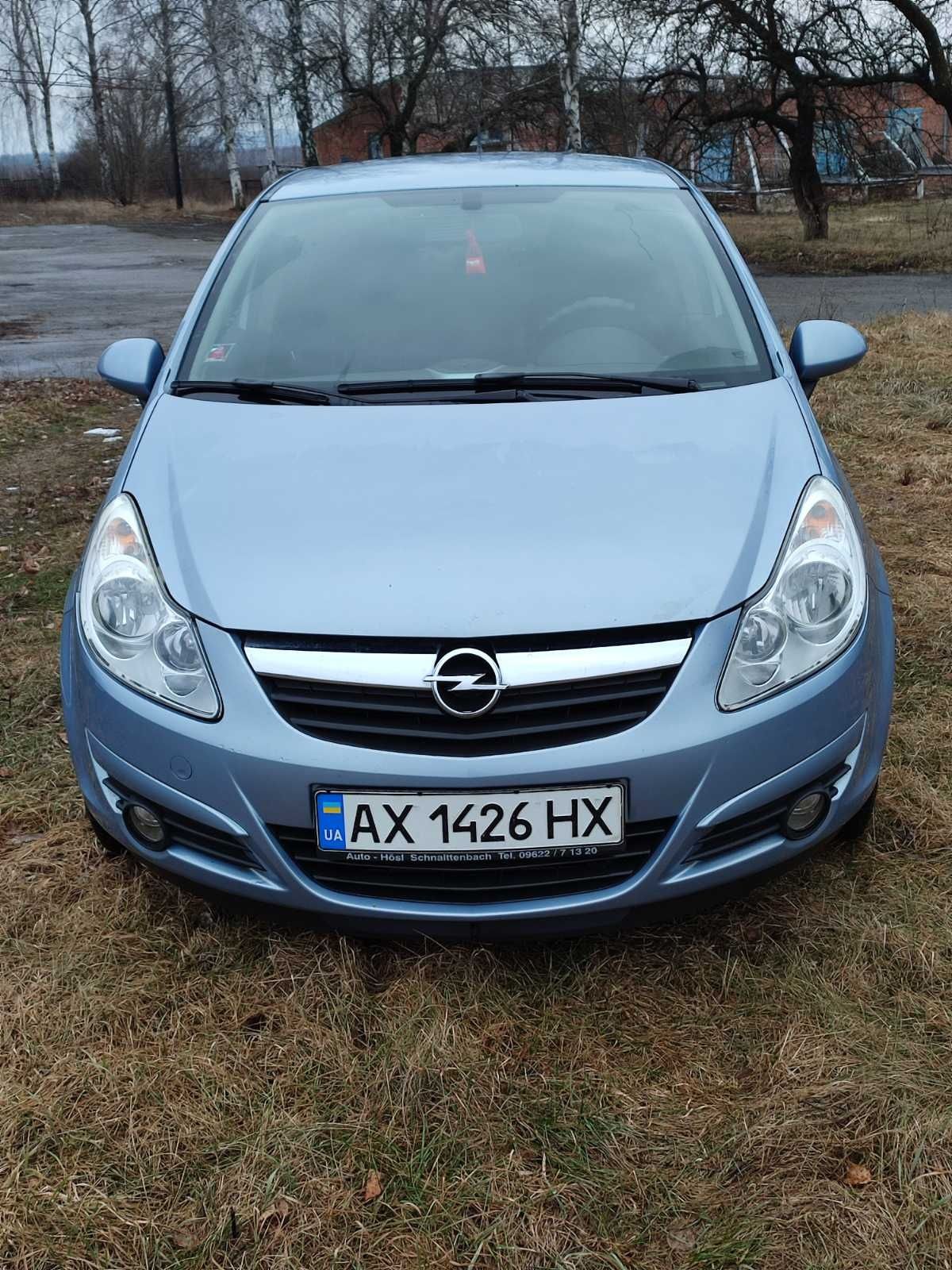 Opel Corsa 1.3 2009 года (+380509768437)