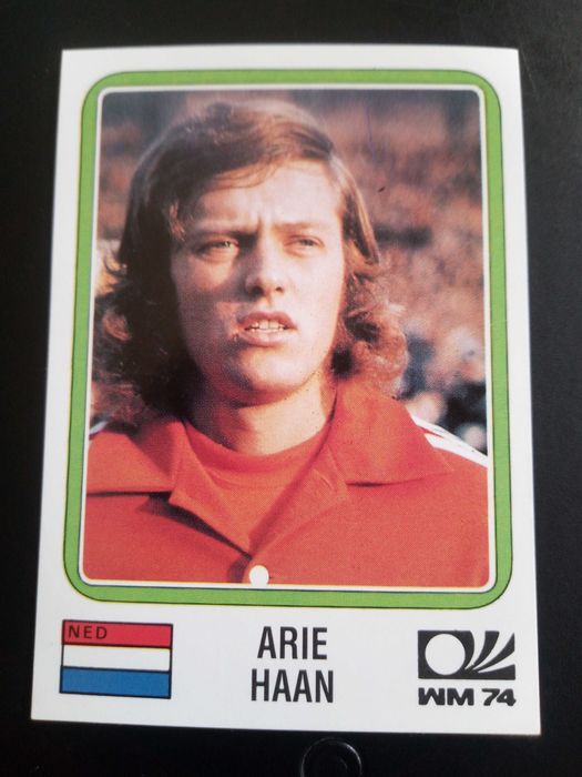 Cromo Panini World Cup Story de Arie Haan no Mundial 74 na Alemanha
