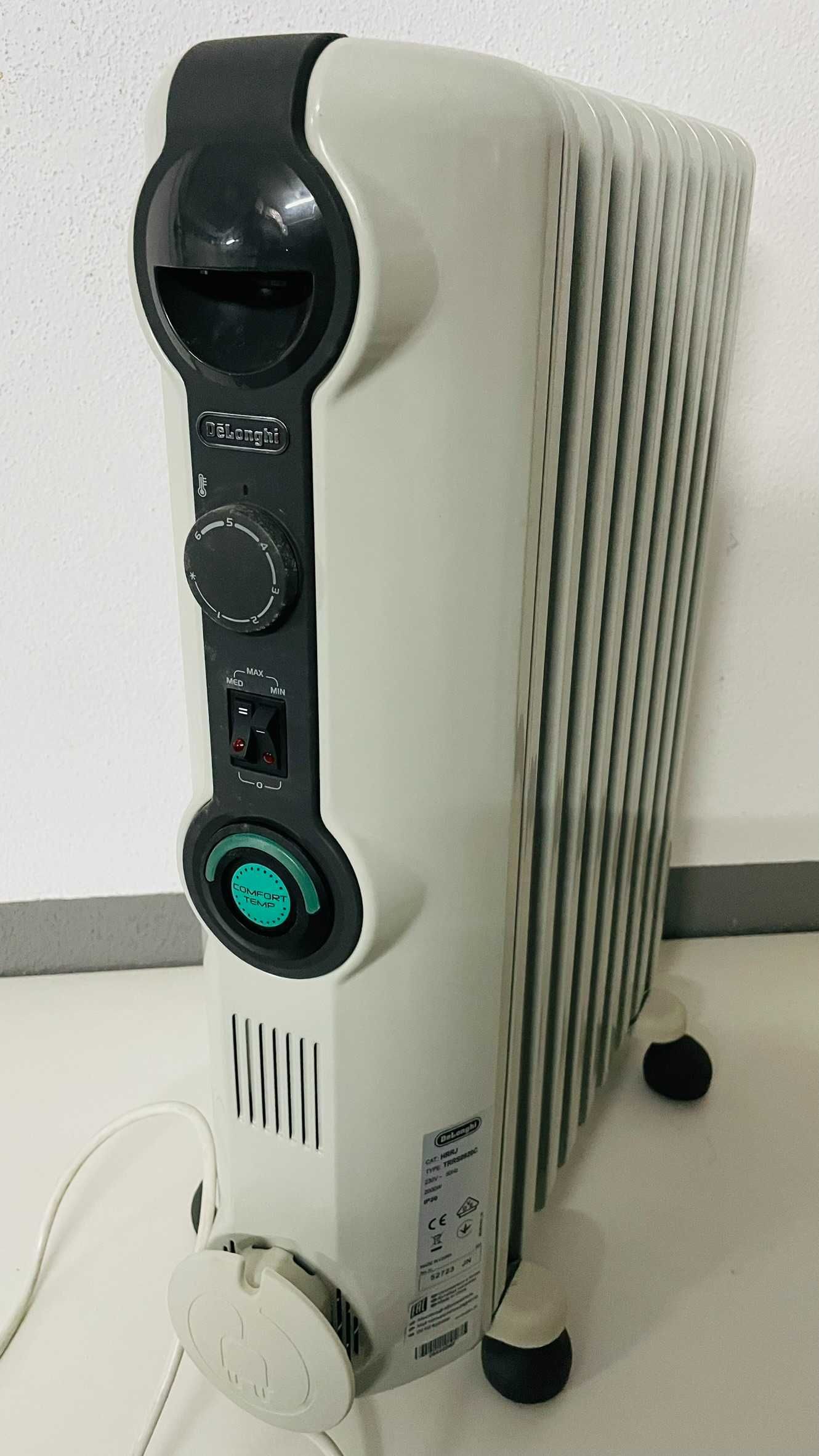 Radiador a Óleo Delonghi Radia S 2000W
