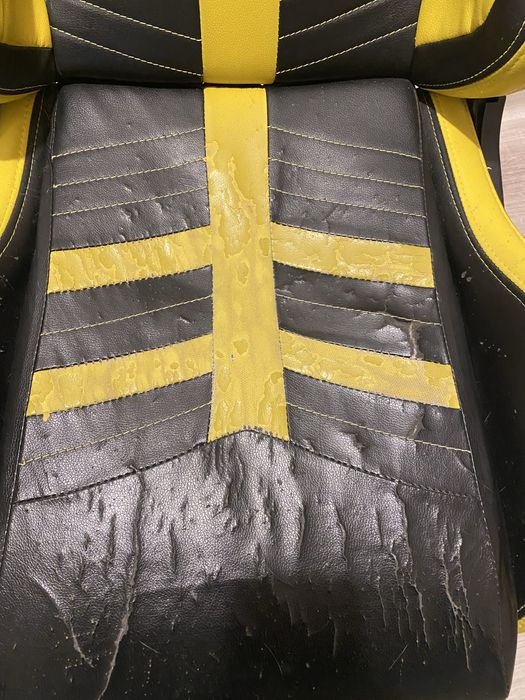 Геймерське крісло