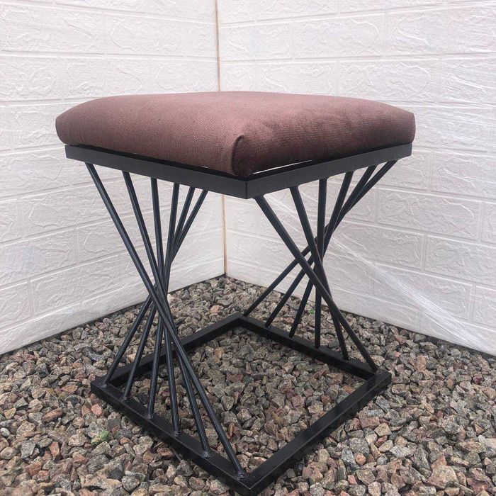 Стул в стиле лофт с мягким сиденьем из велюра Стілець у стилі лофт