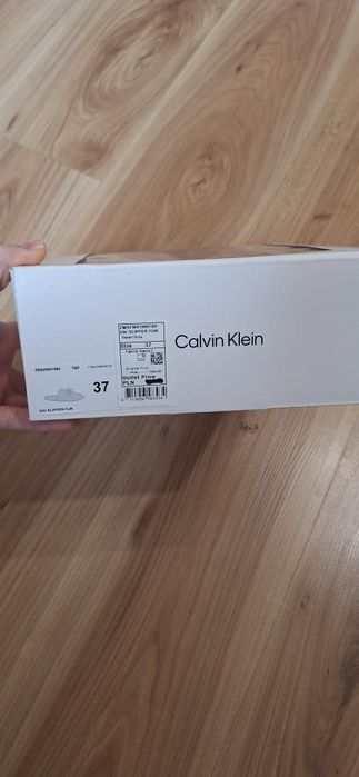 Pantofle r. 37 Calvin Klein