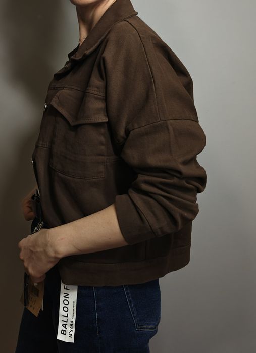 Piękna kurtka jeansowa, katanka brąz