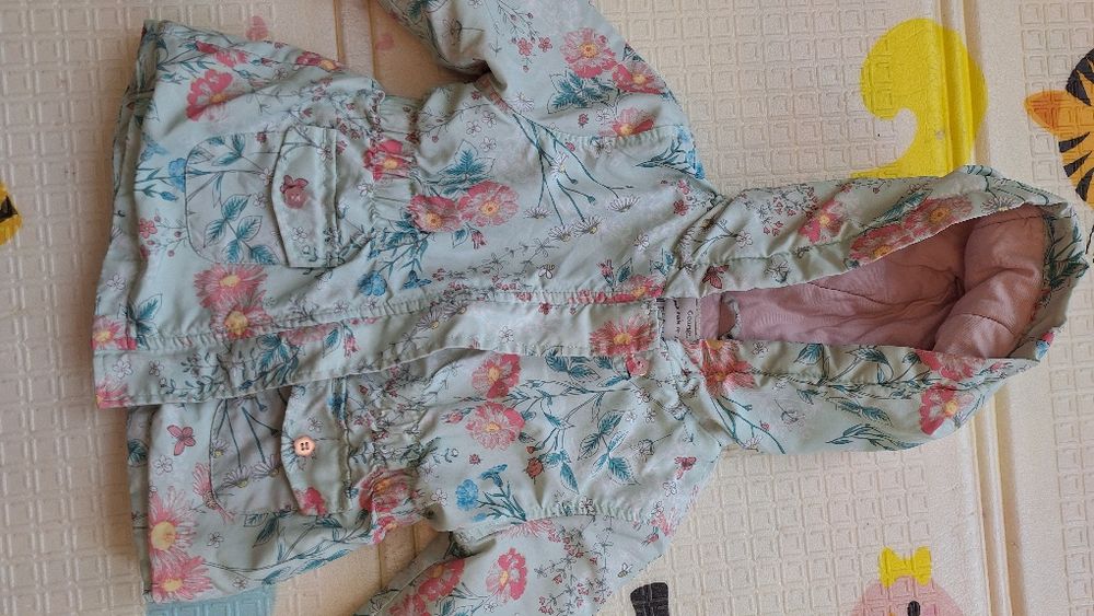 Вітровка на дівчинку 80-86