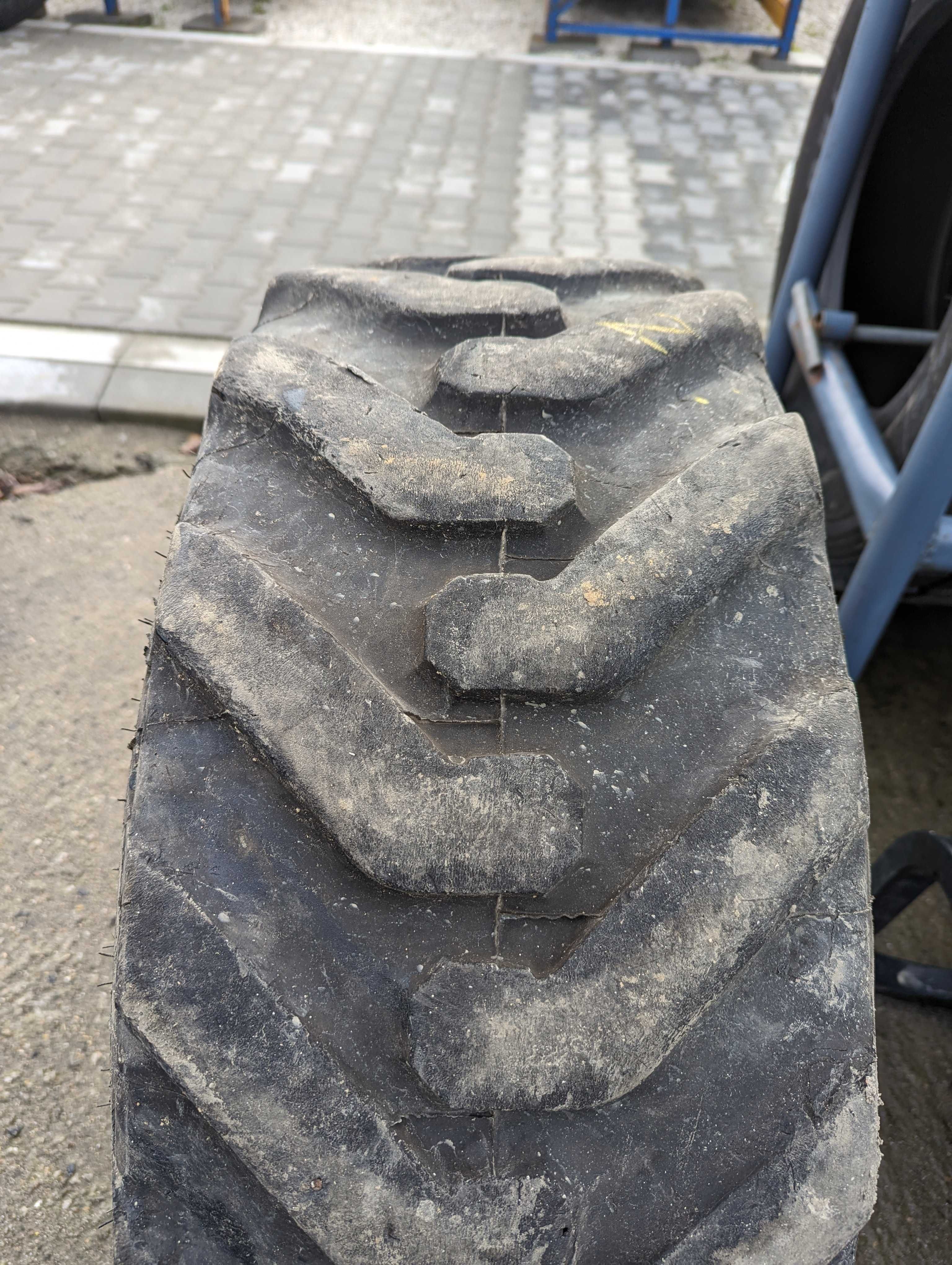 12.5/80-18 | 340/80R18 Michelin Power CL opona przemysłowa